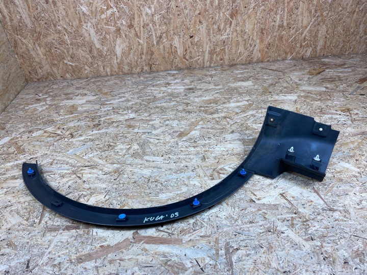 MOULURE PROTECTION GARDE-BOUE AVANT GAUCHE FORD KUGA MK1 8V41-S16D239-A 2008-