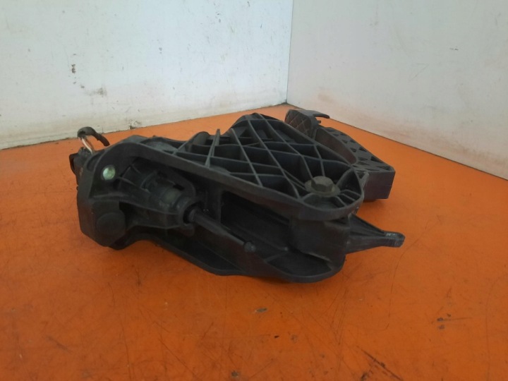 VOLKSWAGEN GOLF V 03-09 1.9TDI PÉDALE ADHÉRENCE 1K1721059CH