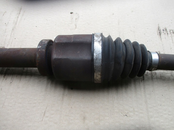 DEMI-ARBRE DROITE 391001339R RENAULT MEGANE III 1.6DCI