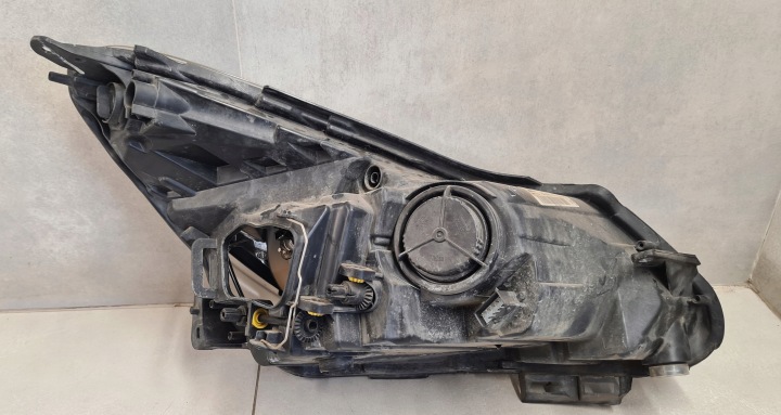 PROJECTEUR PHARE GAUCHE OPEL CORSA D LIFT ORIGINAL GM