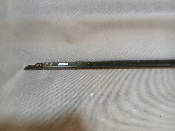 2020 AUDI Q3 8U MOULURE VITRES PORTES AVANT 83A837476