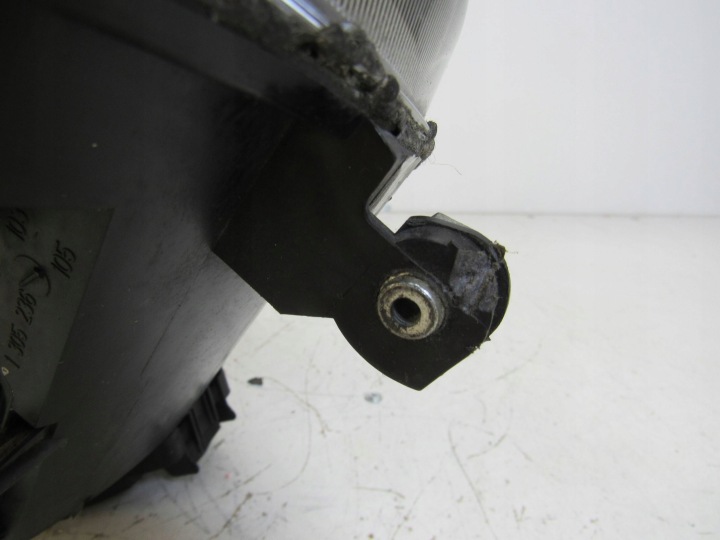 MERCEDES CL C216 W216 63 AMG PHARE DROITE AVANT XÉNON USA A2168208061
