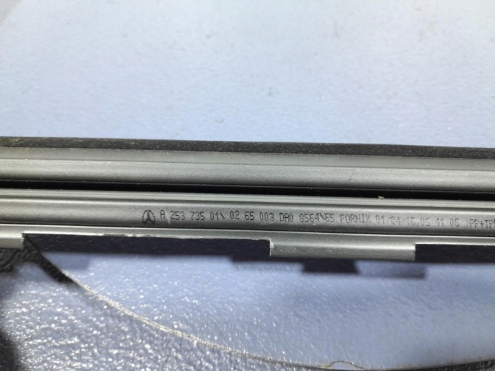 MERCEDES GLC W253 MOULURE DÉCORATIVE PORTES DROIT ARRIÈRE A25373501