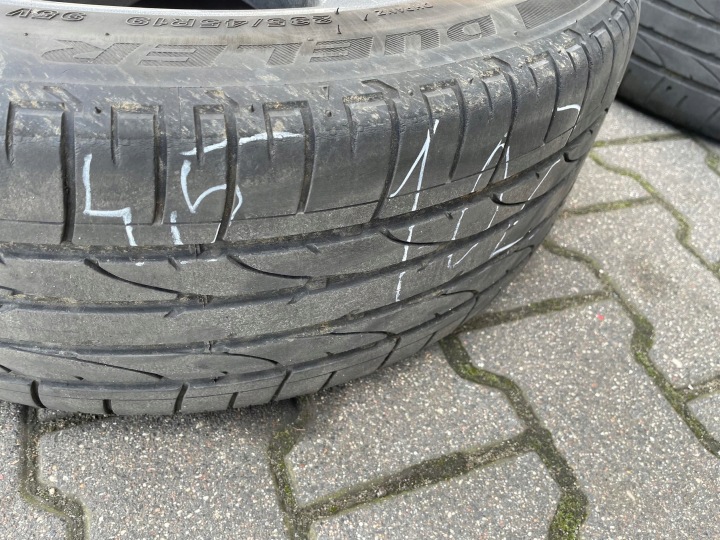 MAZDA 6GJ 2015- ROUES JANTES ENSEMBLE 7.5JX19 ET45 235/45 R19