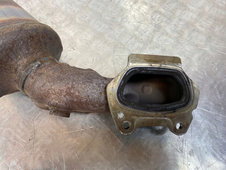 2022 JEEP GRAND CHEROKEE WL KATALIZATOR/DPF P68378100AC