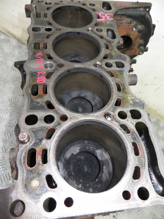 MERCEDES CLA W117 2.2D BLOC MOTEUR JEU 651930 13-
