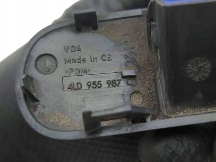 LAVE-GLACE AVANT VITRES AUDI Q7 (4L) 4L0955987C 3.0L DIESEL 209KW 2008