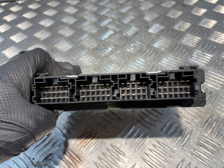 CONTRÔLEUR FR 24V A0004466302 MERCEDES VDO