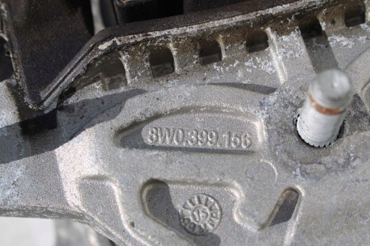 AUDI A4 A5 Q5 POIGNÉE COUSSIN BOÎTE DE VITESSES 8W0399118C 8W0399156 SUPPORT SKR