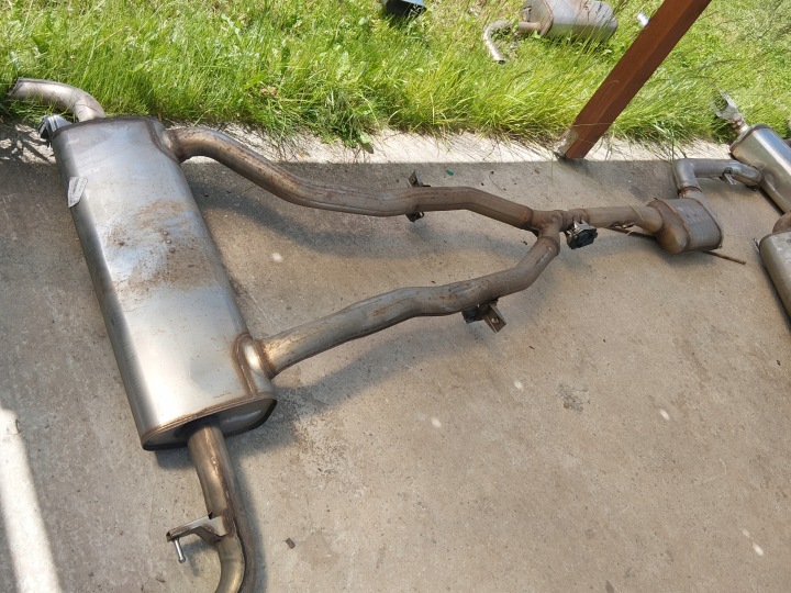 BMW X6 G06 X7 G07 TLUMNIK ÉCHAPPEMENT TUYAU FINALE CATALYSEUR 8477798 8470059