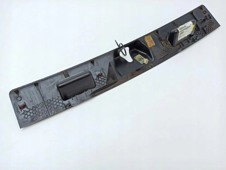 WYKONZENIE COUVERCLES COUVERCLES DE COFFRE MERCEDES-BENZ R (W251, V251) A2517470087 3.5L