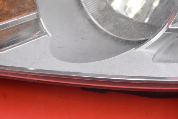 PROJECTEUR GAUCHE PHARE AVANT EUROPE 8M51-13W030-AD FORD FOCUS MK2 LIFT 08-11