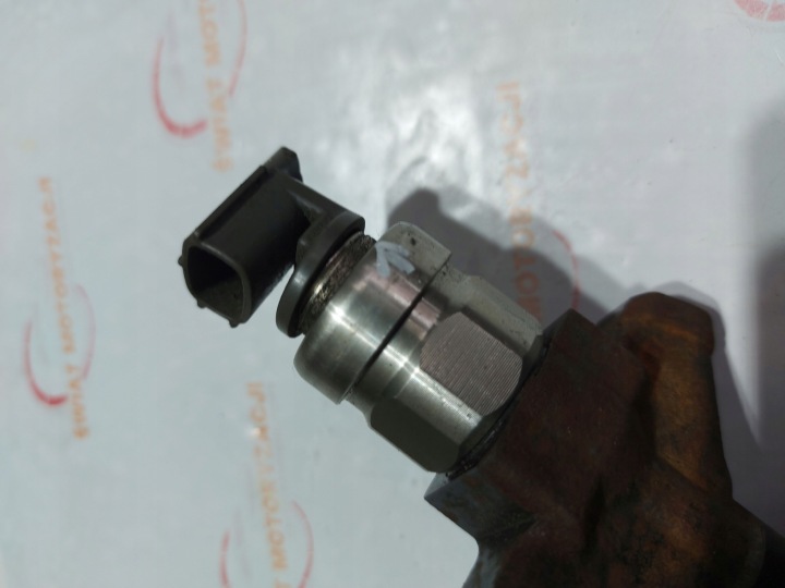 NAVARA 2.5 DCI INJECTEUR CARBURANTS 16600-5X30A