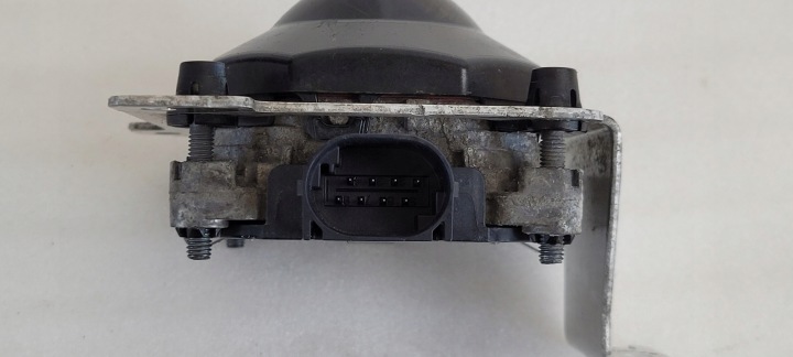RADAR CAPTEUR ACC GAUCHE AUDI A4 B9 A5 8W0907541B 8W0907573