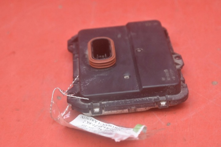 CONVERTISSEUR MODULE LED GAUCHE HELLA 5DF011818-40AE JAGUAR XE X760 14-19