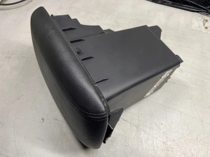 PEUGEOT 607 ACCOUDOIR TUNNEL CENTRAL 9629447577