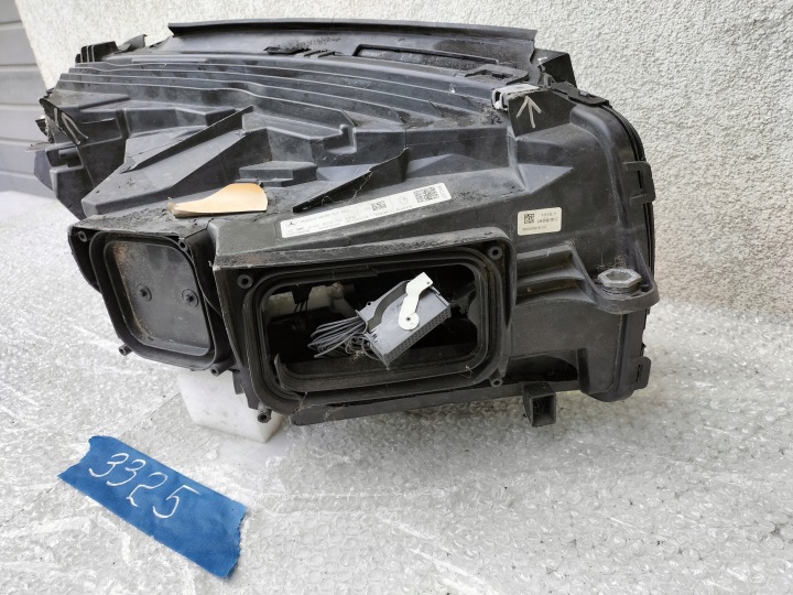 MERCEDES GLC W253 PROJECTEUR GAUCHE A2539065101 SZCZECIN -GORZOW-POZNAN) 3325