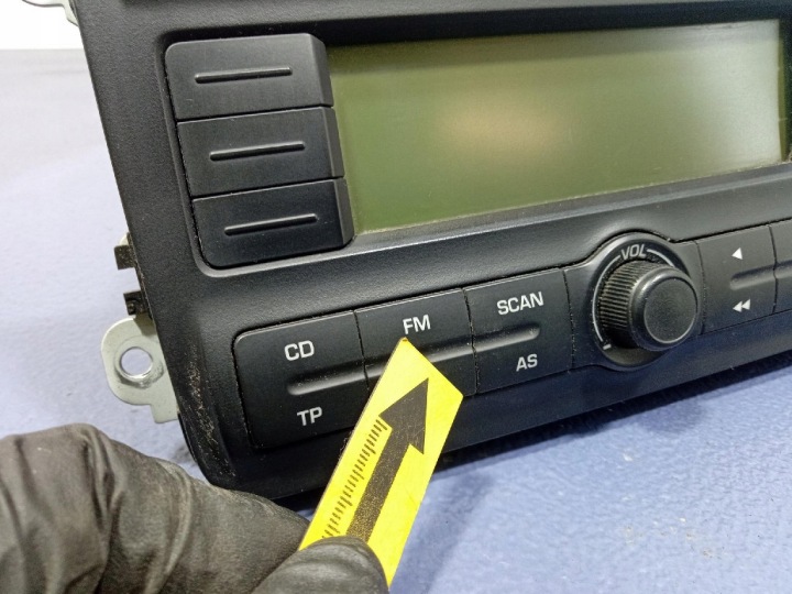 SKODA FABIA II 5J 07-10 RADIO CD D'USINE 5J0035161A