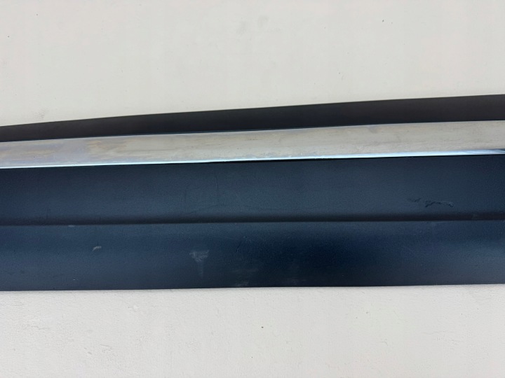 MG HS 18R- MOULURE PORTES GAUCHE AVANT GAUCHE AVANT 10423724