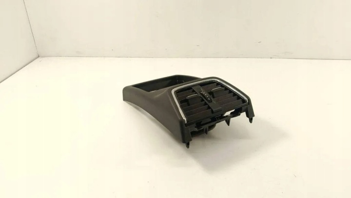ARRIÈRE GRILLE VENTILATION SKODA OCTAVIA III (5E3) 5E0857289C 1.6L DIESEL