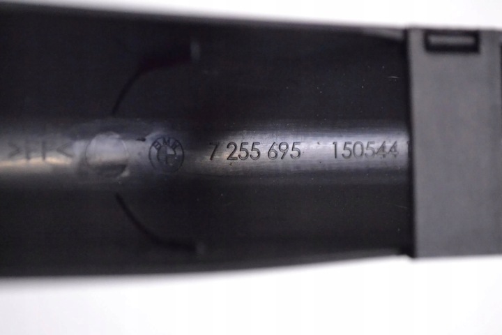 BMW 3 F30 F35 F31 2016 AUTRE ÉLÉMENTS WYKONCZENIA COUVERCLES DE COFFRE