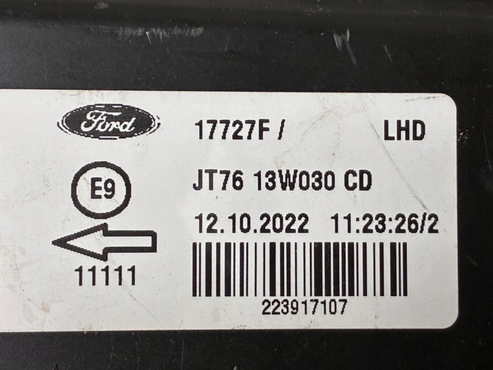 PHARE GAUCHE AVANT FORD COURIER GAUCHE AVANT JT7613W030CD