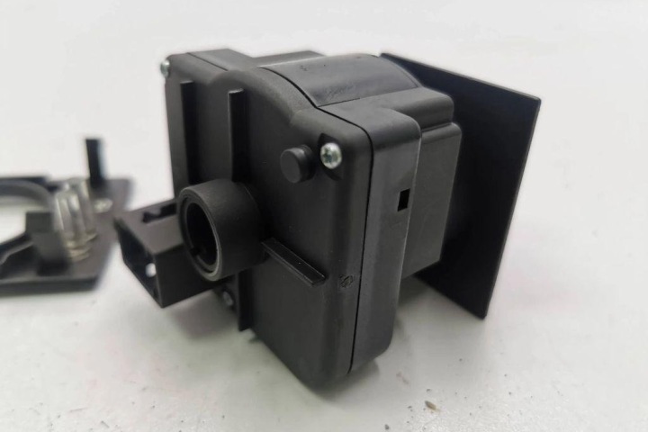 COMMUTATEUR FEUX MERCEDES-BENZ B (W245) 1695451304 2.0L GASOLINE 142KW 2007
