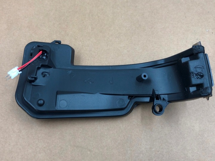 CLIGNOTANTS DYNAMIQUE LED DANS RÉTROVISEUR VERS TOYOTA INNOVA AN140 2016-2019