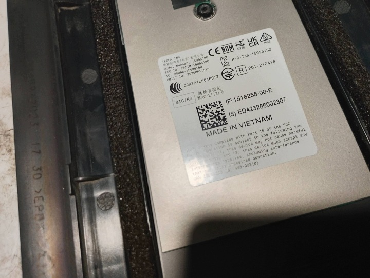 TESLA MODÈLE 3 ÉLÉMENT WYKONCZENIA MONTANTS 109297800C