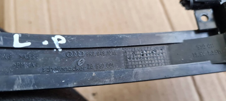 A6 C6 LIFT CLIGNOTANT CLIGNOTANT RÉTROVISEURS GAUCHE AVANT 8K0949101A A4 B8 A5