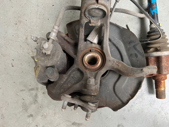 SUSPENSION ROTULE DE DIRECTION DEMI-ARBRE DROITE AVANT SEAT IBIZA V 5 2Q0413031AN