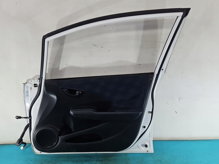 PORTES AVANT DROIT PASSAGER HONDA JAZZ III 3 08- BLANC NH578