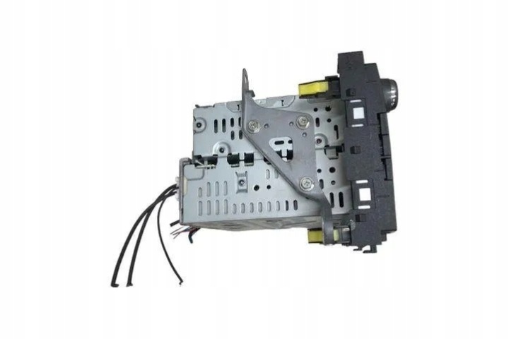 RADIO AVEC NAVIGATION TOYOTA AVENSIS ESTATE (_T27_) 10R026234 1.8L GASOLINE