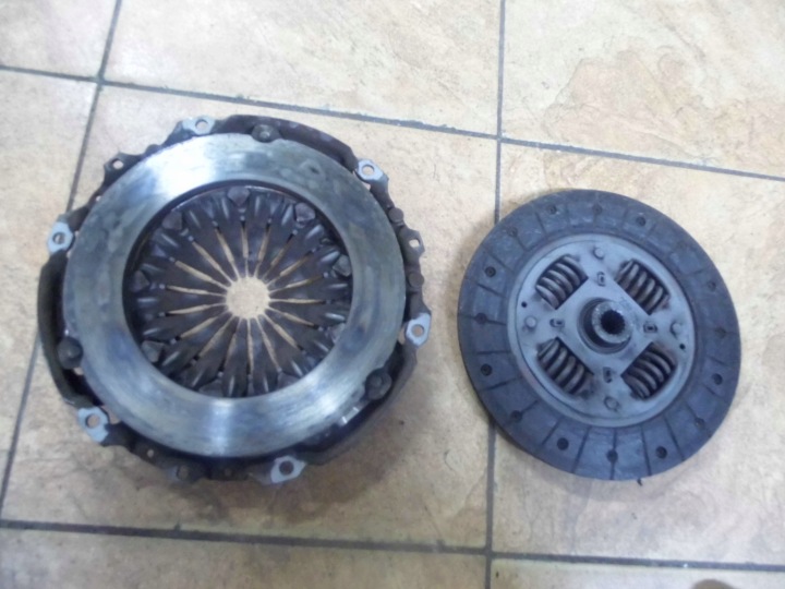 PEUGEOT 307 SW 2.0B 04' COLLIER DISQUE