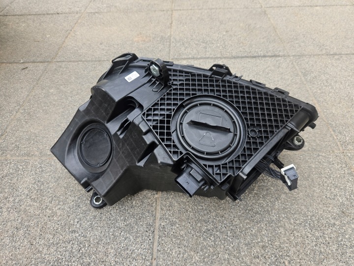MERCEDES GLC W253 LIFT PHARE COMPLET LED AVANT DROITE