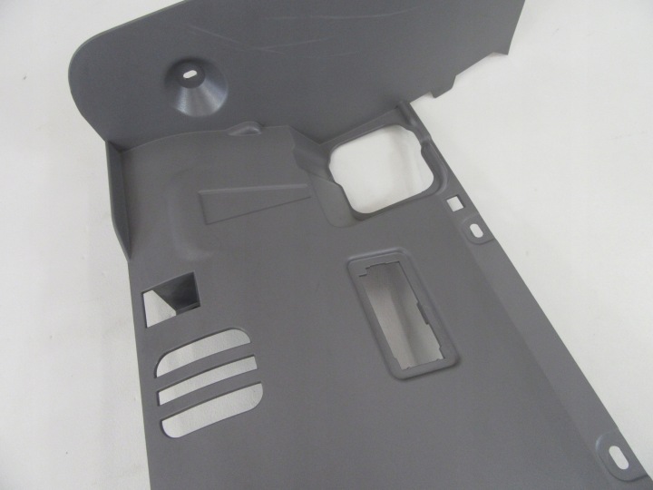 PROTECTION SUR PIEDS PASSAGER DROITE TABLEAU DE BORD INSTRUMENTATION BMW E60 E61 EUROPE