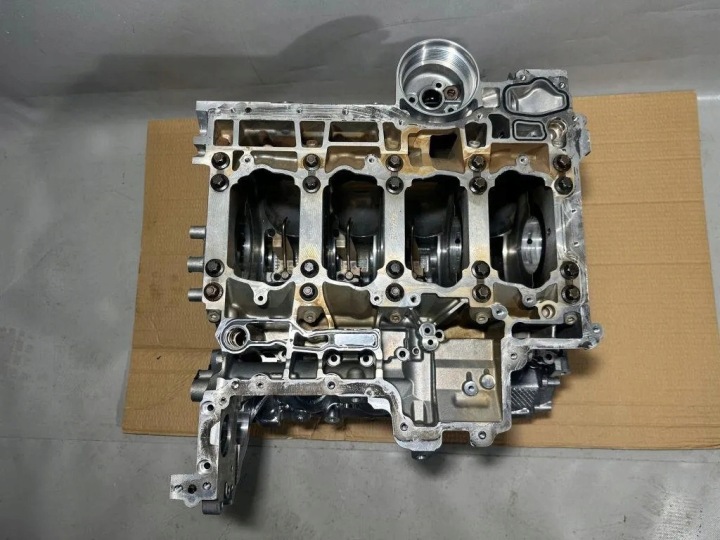 BLOC MOTEUR AUDI A8 D2 (4D2, 4D8) 079103023AM 4.0L GASOLINE 2013