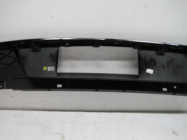 DOUBLURE PARE-CHOCS SPOILER VW GOLF 8 VIII 5H9 UNIVERSEL R-LINE 25R NEUF