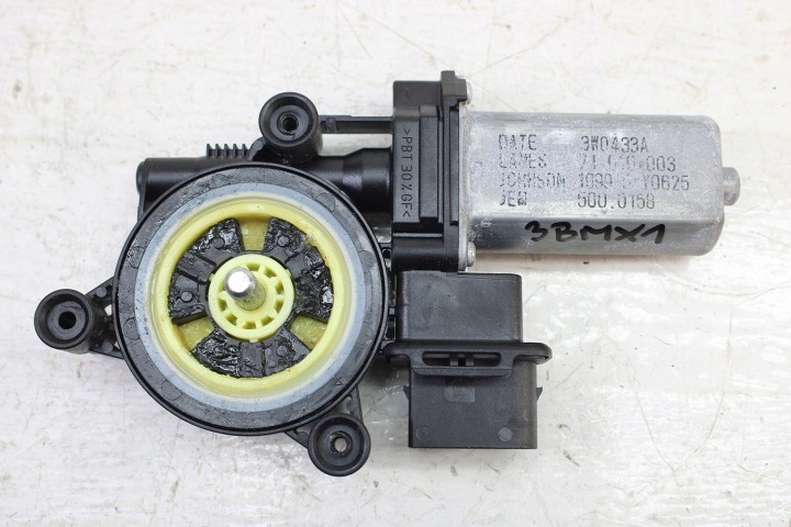 BMW X1 F48 PETIT MOTEUR MODULE PORTES VITRE 3W0961A 3W1016A 3W0433A 3W1034A 67627