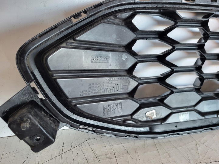 GRILLE CALANDRE GALAXY MK4 LIFT 19- ST LINE CAMÉRA