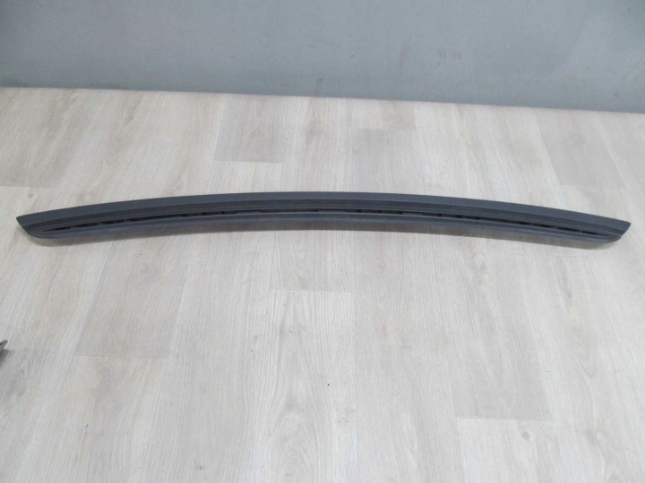 DUCATO BOXER JUMPER 11-14 DOUBLURE DE PASSAGE DE ROUE GRILLE PROTECTION TABLEAU DE BORD 1308181070