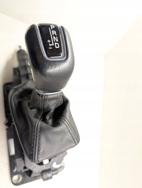 VOLVO S90, V90 2018 CRIC CHANGEMENTS VITESSE SUPÉRIEUR