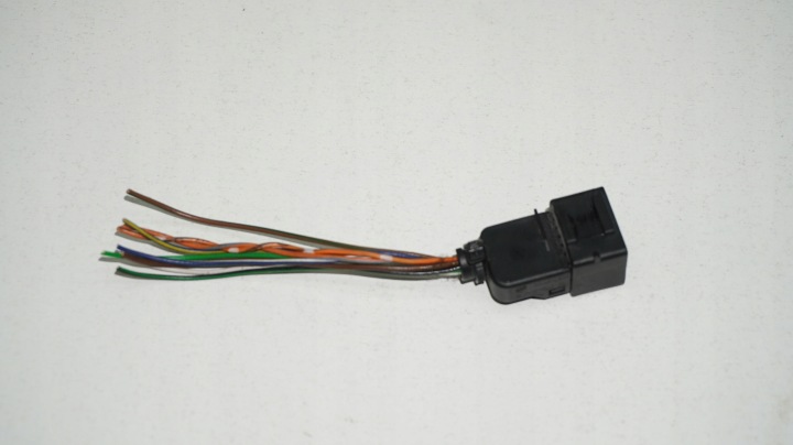 AUDI VOLKSWAGEN PUCE PUCE RACCORD 4F0972112