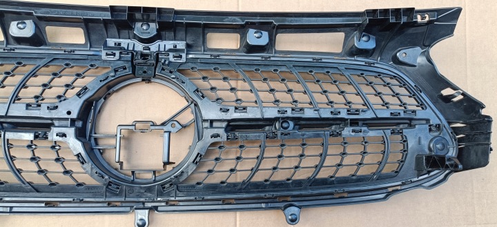 MERCEDES GLA H247 GRILLE CALANDRE