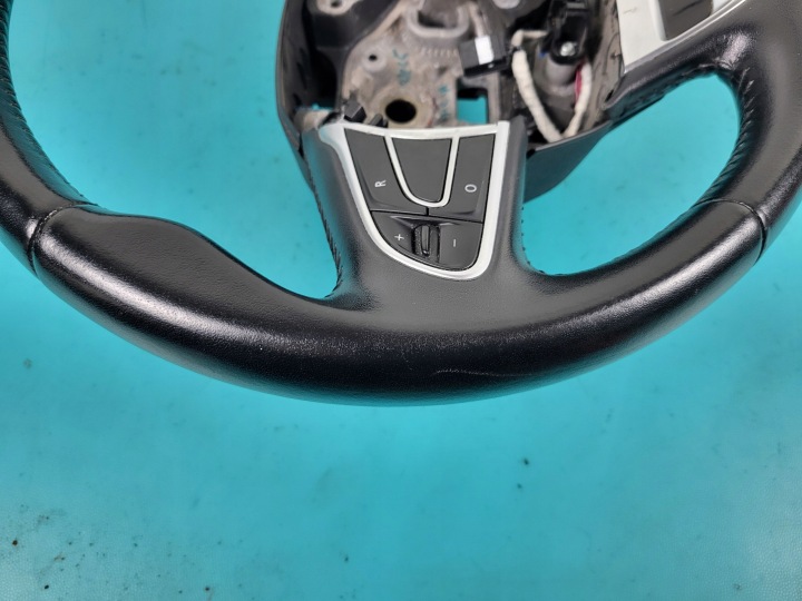 RENAULT MEGANE IV 4 16R VOLANT CUIR MULTIFONCTION