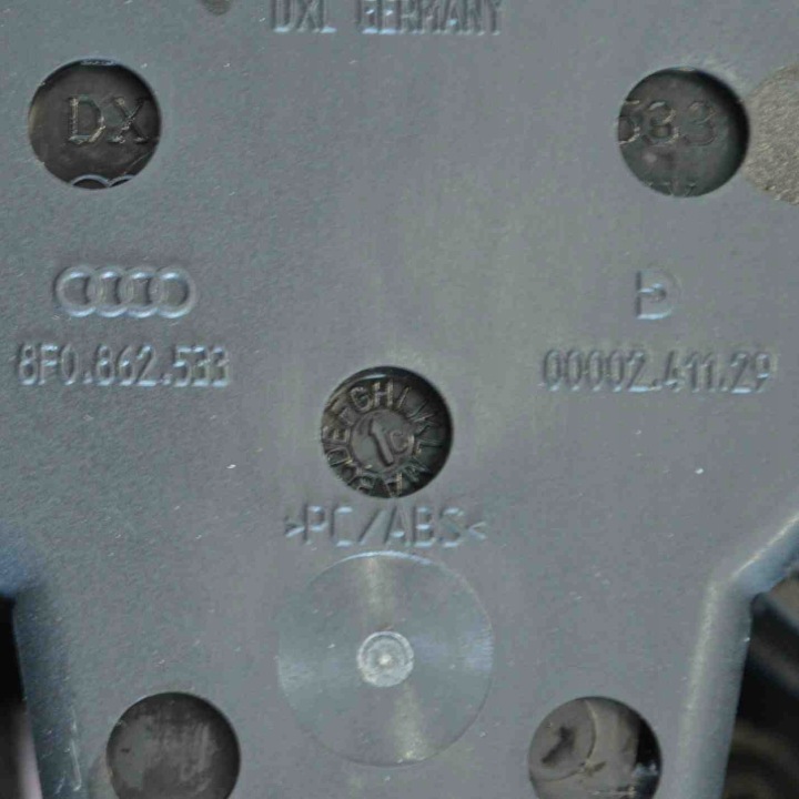 CONSOLE COCKPIT AUDI A5 (8T3) 8K0862533 1499338 1.8L 125KW 2010