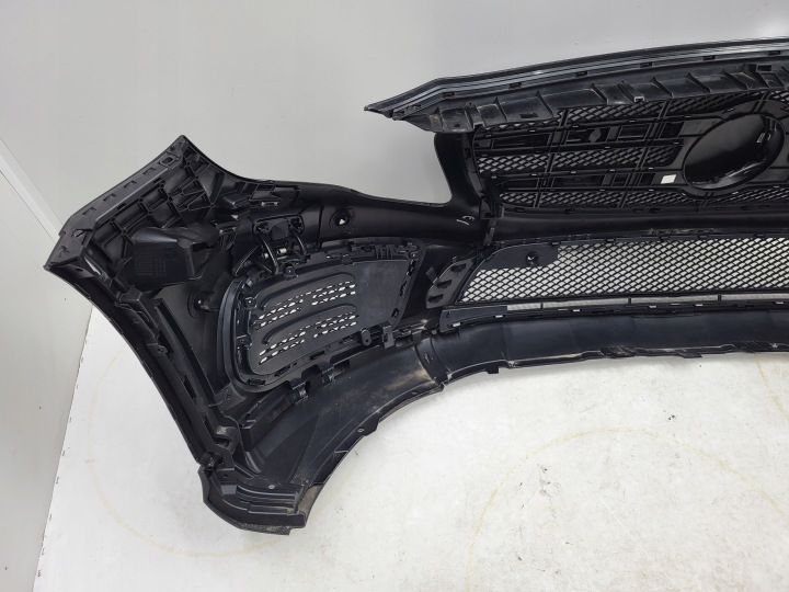 PARE-CHOCS AVANT MERCEDES GLA W156 AMG