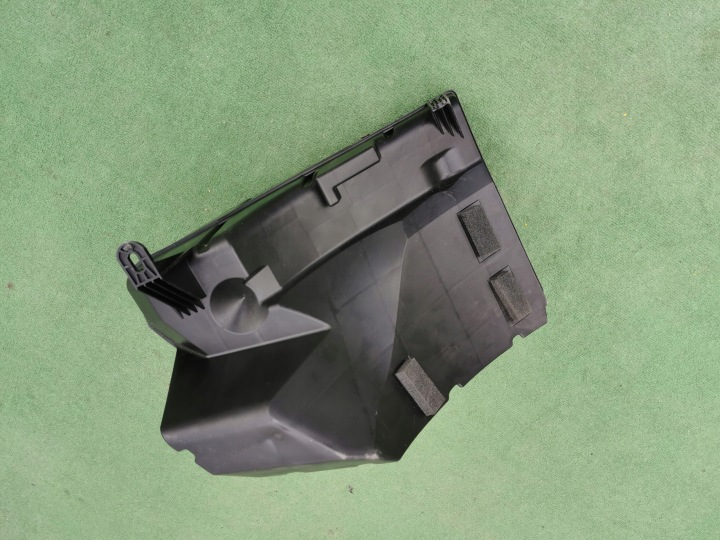TESLA MODÈLE 3 17- HAUT-PARLEUR SUBOFER AMPLIFICATEUR 1079746-00-D