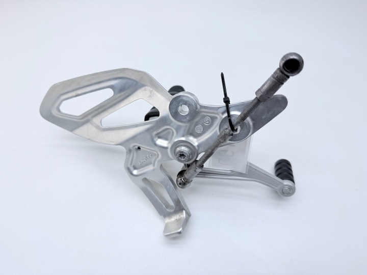 SET PODNOZEK CONDUCTEUR GAUCHE LEVIER CHANGEMENTS VITESSE BMW R1200 RS 16R