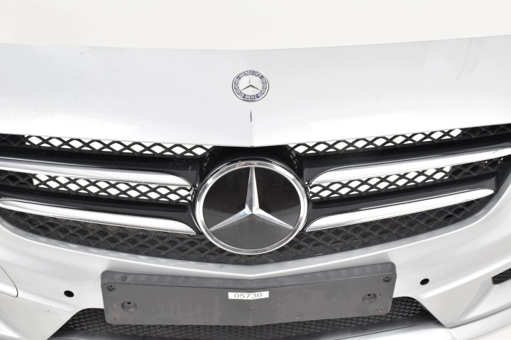MERCEDES A-KLASA W176 176 AVANT LIFT 2013 VERSION AMG PARE-CHOCS AVANT ORIGINE